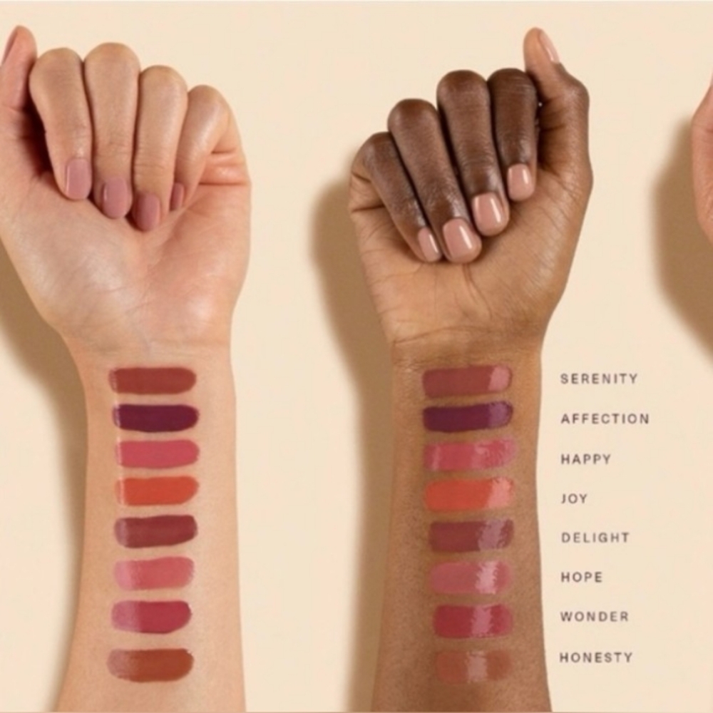 🆕Rare Beauty Soft Pinch Tinted Lip Oil - Serenity - Picture 3 of 3
